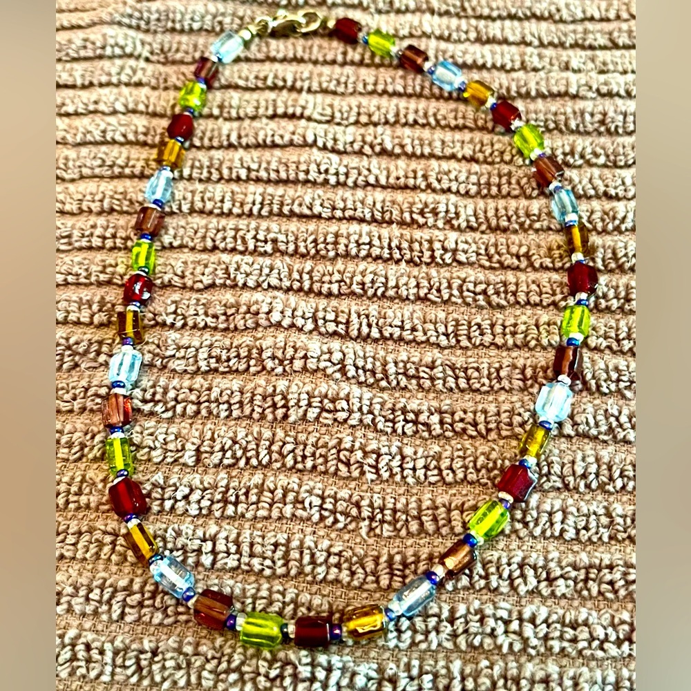 Beaded necklace
